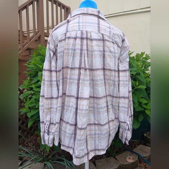 We The Free Flannel Plaid Button Up Oversized Top Extra Small EUC - Picture 7 of 11